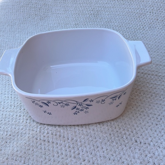 Provincial Blue corningware casserole dishes - Picture 2 of 10
